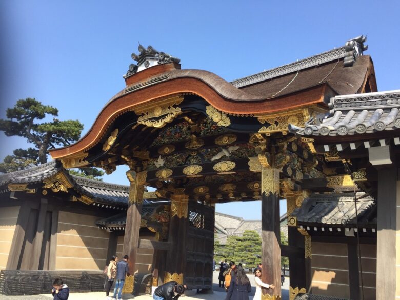 二条城の御朱印がもらえる 拝受 場所は 受付時間と値段を調べてみた れいの着物ものがたり