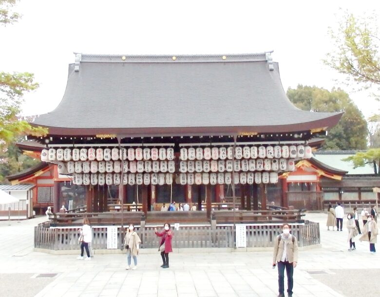 八坂神社の舞殿