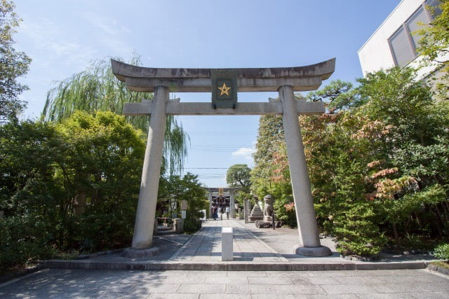 晴明神社一の鳥居