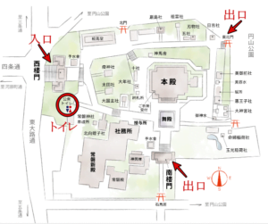 八坂神社の境内マップを撮影した写真