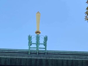 石切神社の劔（つるぎ）と箭（や）を撮影した写真