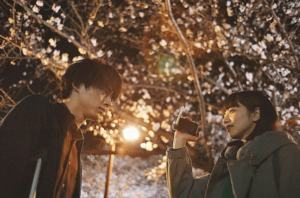 余命10年映画で小松菜奈さんと坂口健太郎のシーンを撮影した写真