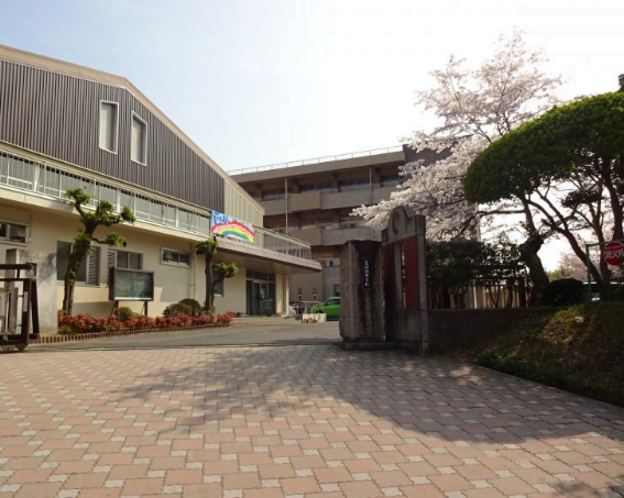 『とんび』映画の撮影場所ロケ地笠岡市・笠岡西中学校を撮影した写真